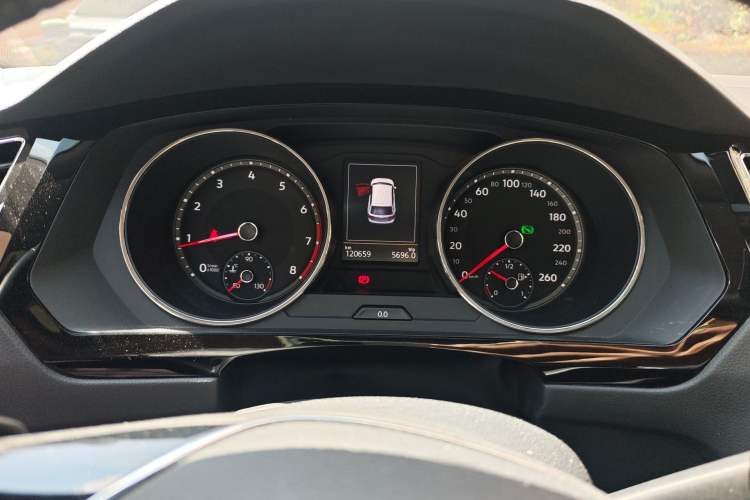 Used Volkswagen Tiguan L 2018 330TSI Automatic Two-Wheel Drive Luxury Edition Instrument Cluster