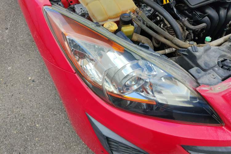 Used Mazda Mazda 3 2011 Sedan 1.6L Manual Comfort Model