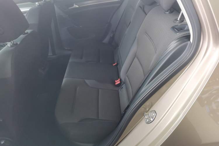 Used Volkswagen Golf 2016 230TSI Automatic Comfort Version