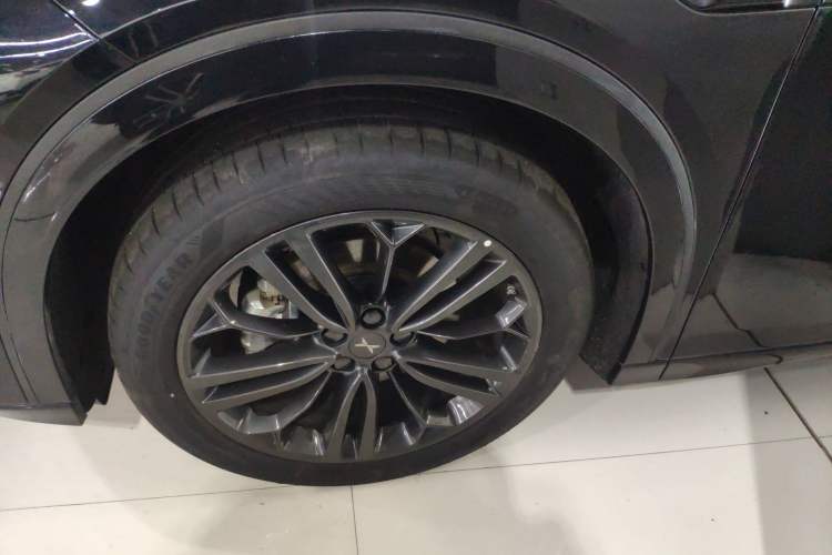 Used XPeng G6 2024 580 Long-Range Plus Left Front Wheel Hub