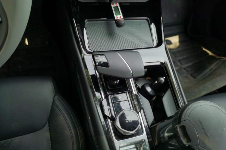 Used CHANGAN Ruicheng PLUS 2023 1.5T DCT Navigation Edition Gear Lever