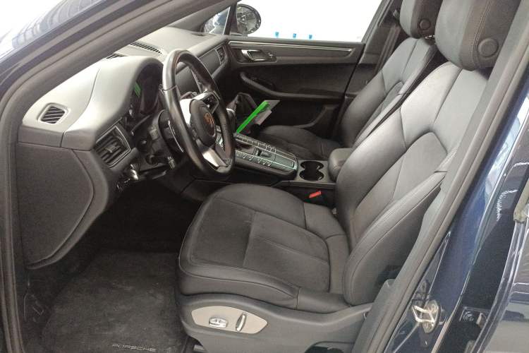 Used Porsche Macan 2017 Macan 2.0T
