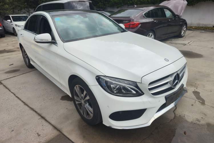 Used Mercedes-Benz C-Class 2015 Revised C 200 L Sport Edition Front Right 45 Deg