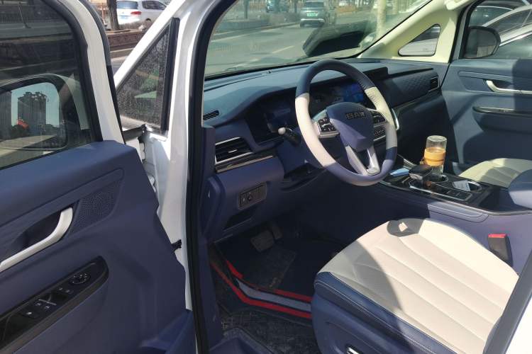 Used BAW Ruisheng Ace M7 New Energy 2025 505KM Prestige Version 7 Seats Driver Seat