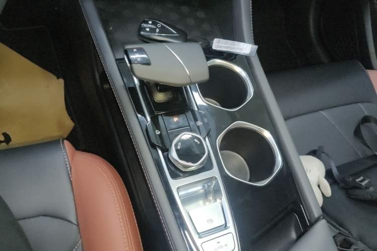 Used Changan Eado 2024 PLUS Blue Whale NE 1.4T GDI DCT High-Energy Edition