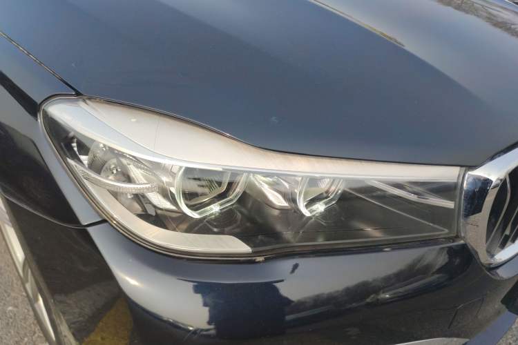 Used BMW 7 Series  Right Front Headlight
