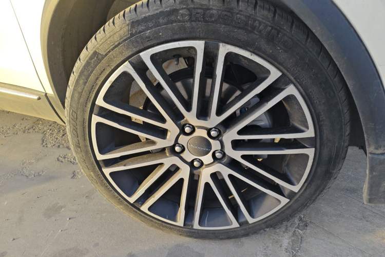 Used Leopaard Mattu 2018 1.6T GDI DCT Elite Model Right Front Wheel Hub