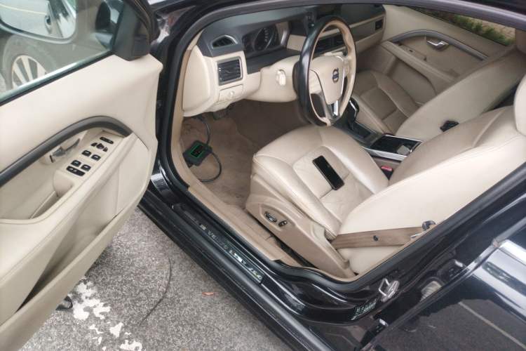 Used Volvo S80L 2014 2.0T T5 Intelligent Luxury Edition