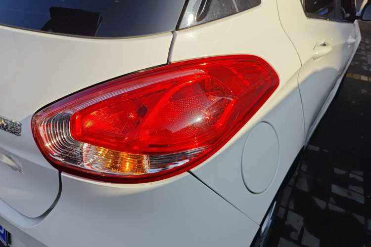 Used Baojun 310 2016 1.2L Manual Luxury Model