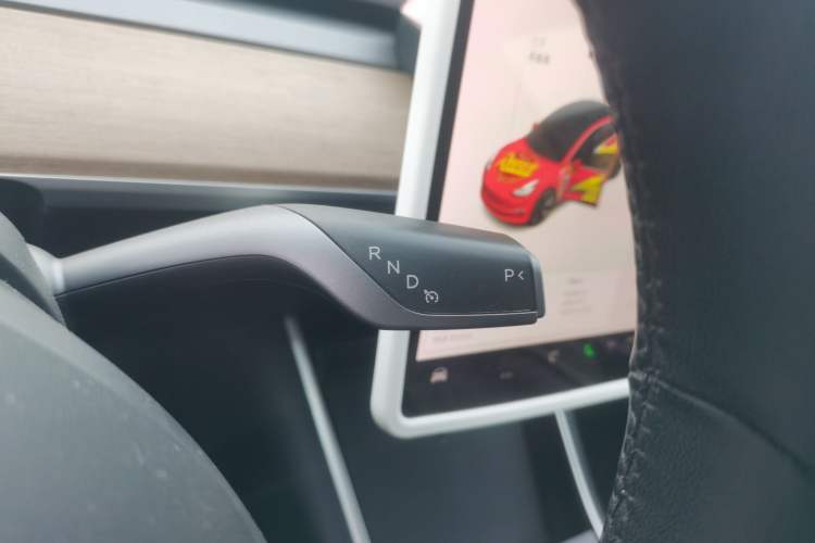 Used Tesla Model 3 2019 Standard Range Rear-Wheel Drive Upgraded Version (60 kWh)