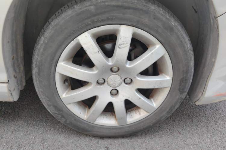 Used Peugeot 308 2012 1.6L Manual YouShang Edition
