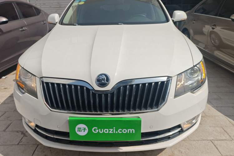 Used Skoda Superb 2013 1.8TSI Automatic Yashi Edition
