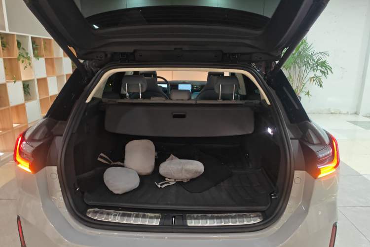 Used Nio ES6 2020 420 km Sport Edition Trunk