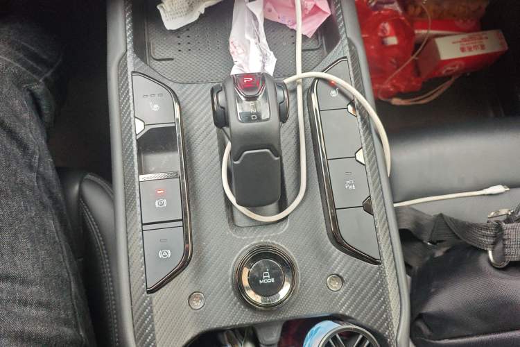 Used Haval Raptor New Energy 2024 Hi4 102 Pro Gear Lever