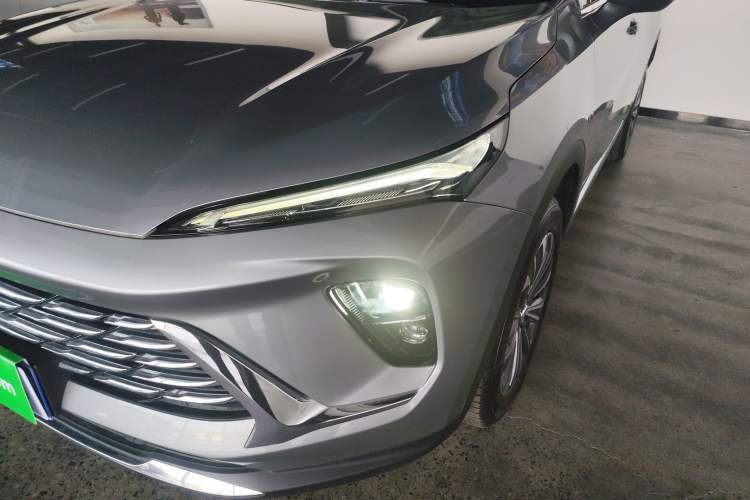 Used Buick Envision 2025 25T Entry-Grade Platinum Edition
