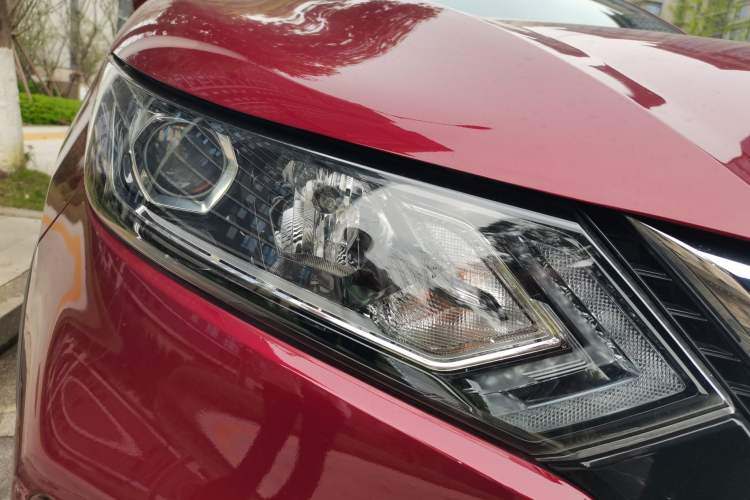 Used Nissan Qashqai 2019 2.0L CVT Smart Enjoyment Version Right Front Headlight