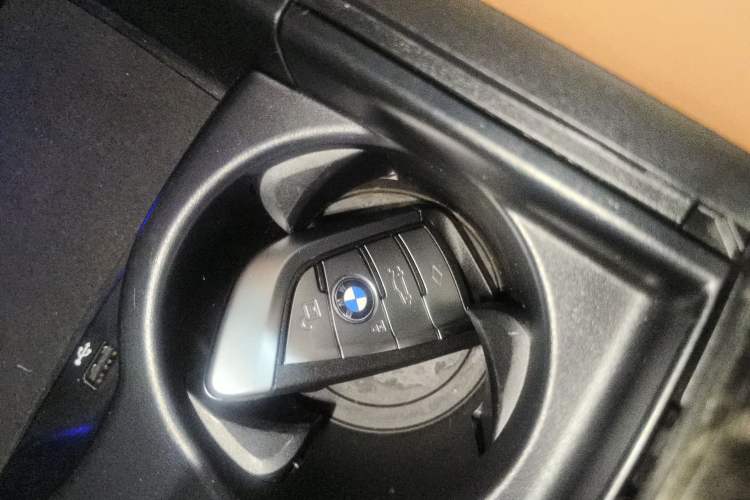 Used BMW 6 Series GT 2024 630i M Sport Luxury Package Interior 1