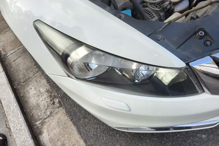 Used Honda Accord 2013 2.0L SE
