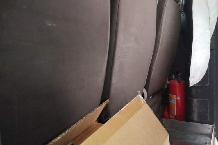 Used Ford Transit 2021 2.0T Diesel Manual Advanced Commercial Traveler Mid-Chassis Mid-Roof 9-Seater China VI