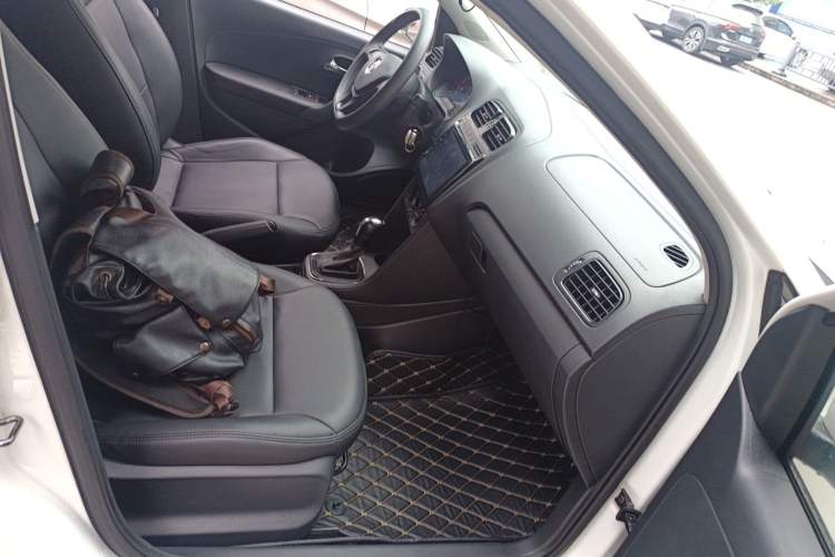 Used Volkswagen Polo 2018 1.5L Automatic Advanced Driving Model Right Front Seat