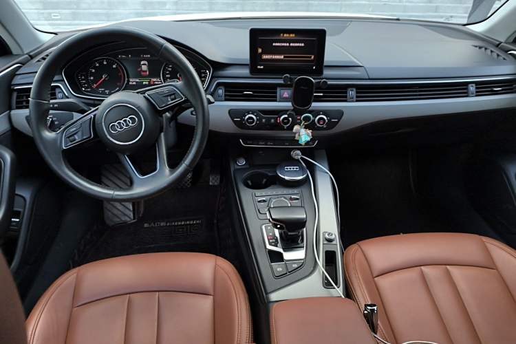 Used Audi A4L 2018 30th Anniversary Edition 40 TFSI Trendy Model