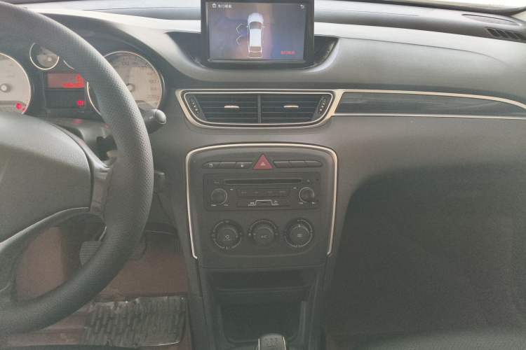 Used Peugeot 308 2014 Enjoy Edition Classic 1.6L Manual YouShang Model
