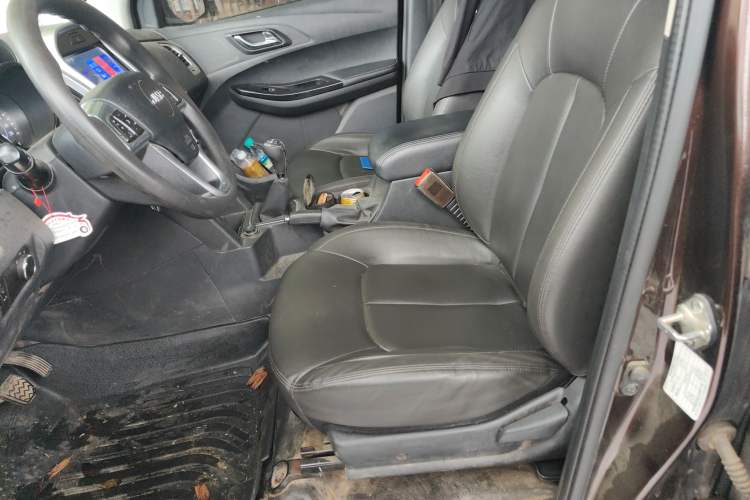 Used JMC Baodian 2020 2.5T Diesel 4x4 Comfort Edition Standard Wheelbase JX4D25A6L Left Front Seat