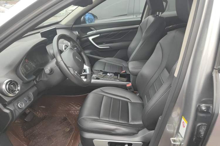 Used Wey VV7 2017 2.0T Luxury Model
