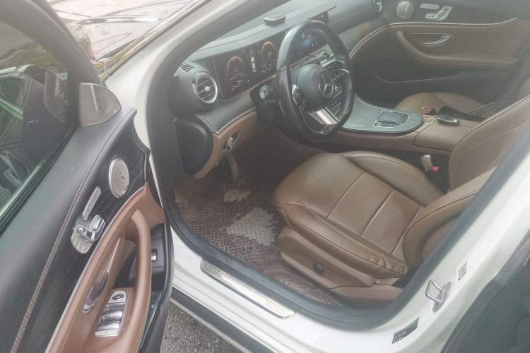 Used Mercedes-Benz E-Class 2021 E 300 L Sporty and Stylish Model
