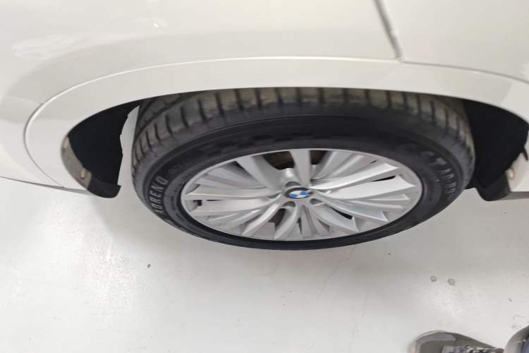 Used BMW X5 2017 xDrive28i
