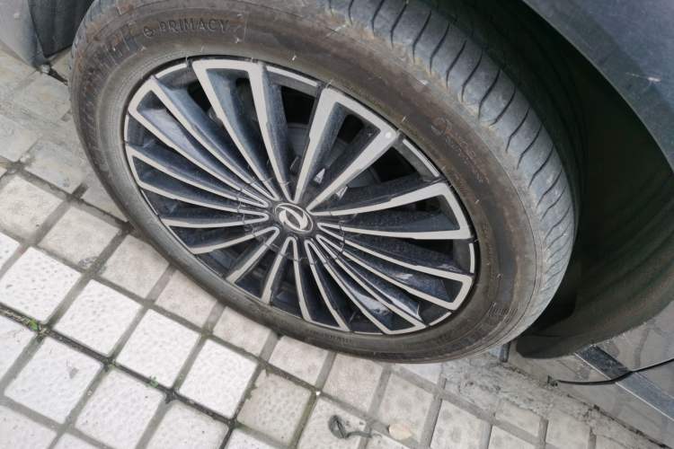 Used Dongfeng Aeolus L8 2025 Model 112KM Dream Edition Exterior 5