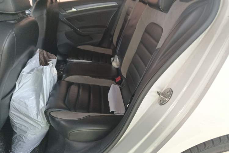 Used Volkswagen Golf 2017 280TSI Automatic R-Line Million-Vehicle Commemorative Edition