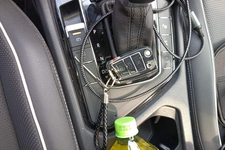 Used Volkswagen Tiguan L 2022 330TSI Automatic Two-Wheel Drive R-Line Enhanced Edition Vehicle Key