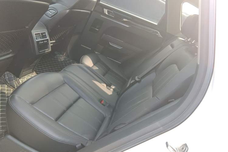 Used Zotye T700 2017 1.8T Dual-Clutch Luxury Model