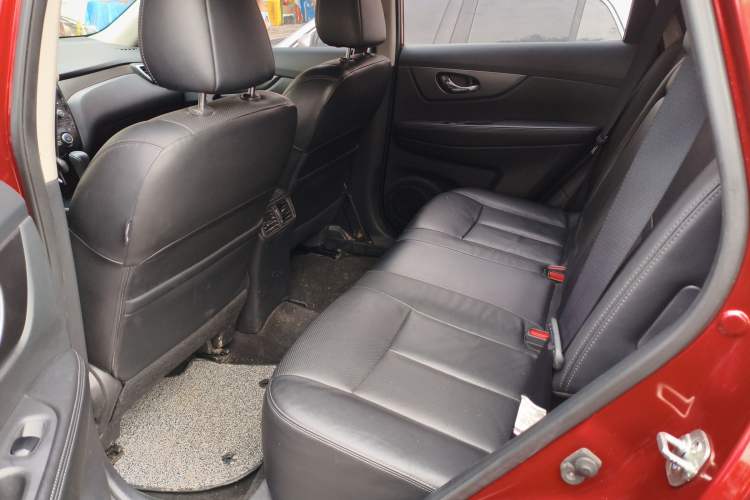 Used Nissan X-Trail 2014 2.0L CVT Comfort Edition 2WD
