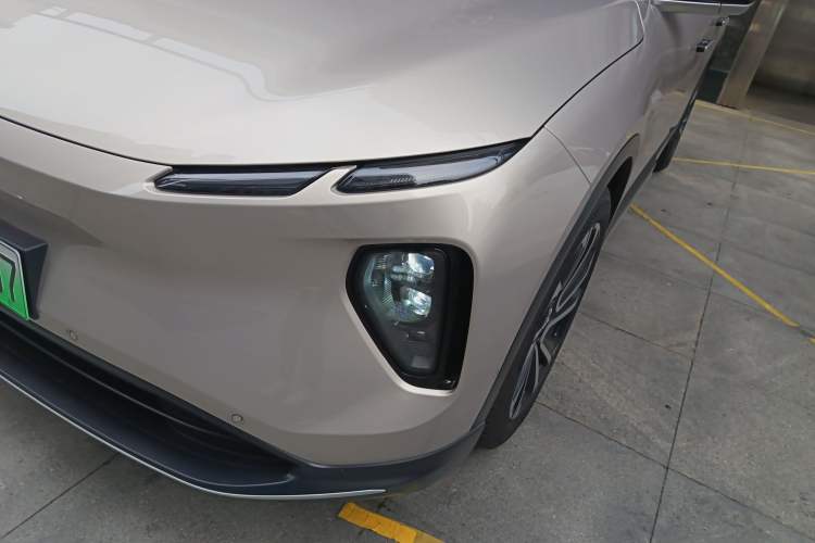 Used Nio EC6 2024 75 kWh