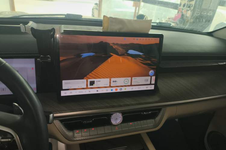 Used Tank 500 2022 3.0T Sport Edition "Creation" Version 5-Seater Audio And AC Panel