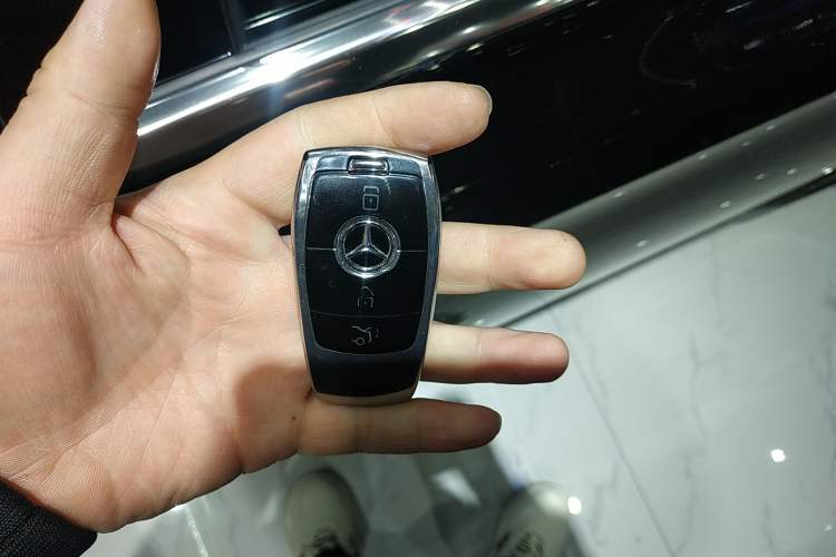 Used Mercedes-Benz E-Class 2023 Facelift E 260 L
