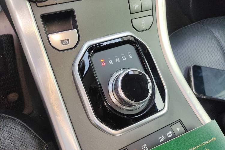 Used Land Rover Range Evoque 2018 240 PS HSE DYNAMIC All-Wheel Drive Edition