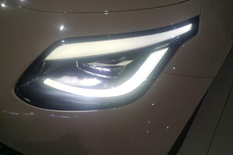 Used AION UT 2025 330 Starlight Edition
