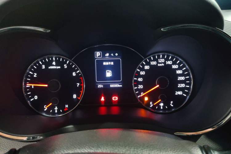 Used Kia K3 2016 1.6L Automatic GL
