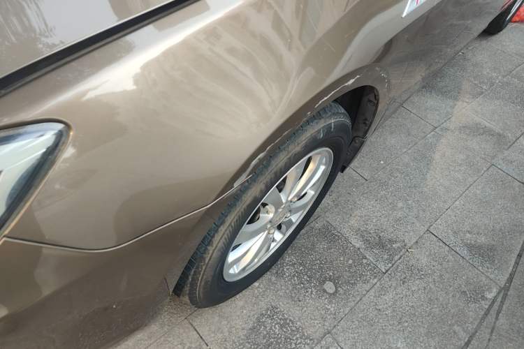 Used BYD G6 2012 1.5TI Manual Luxury Edition