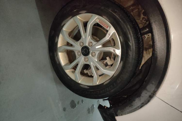 Used Haval H2s 2018 Red-Label 1.5T Manual Comfort Model
