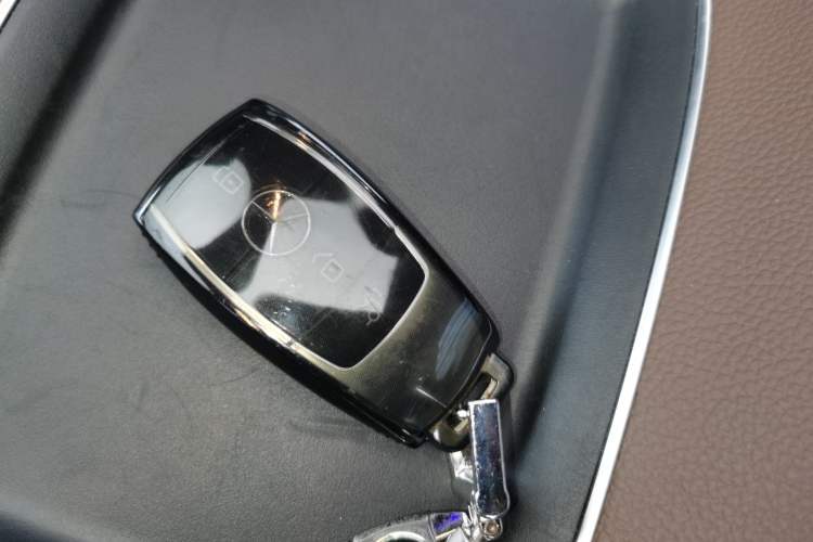 Used Mercedes-Benz E-Class 2022 E 300 L Stylish Model Vehicle Key