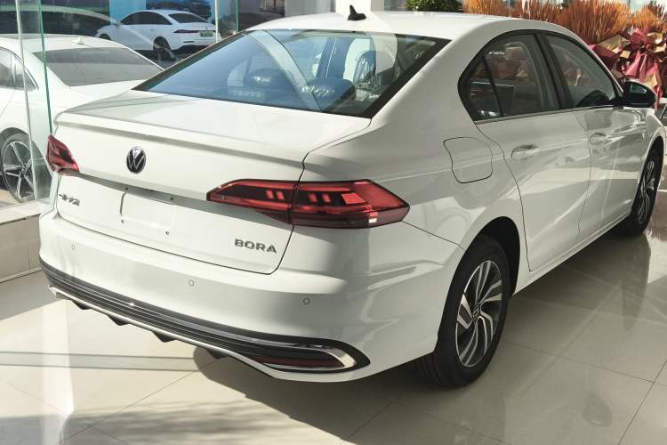 Used Volkswagen Bora 2025 Facelifted 200TSI DSG Yuexing Navigation Edition
