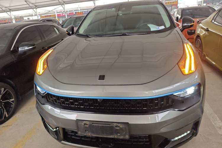 Used Lynk & Co 05 2020 2.0TD Two-Wheel Drive Shine Halo
