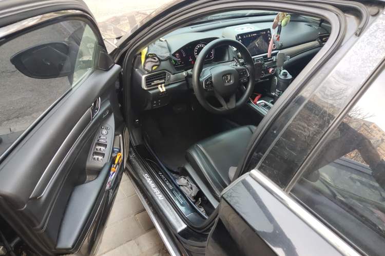 Used Honda Accord 2018 Rui Hybrid 2.0L Rui Zhi Version China V Emission Standard
