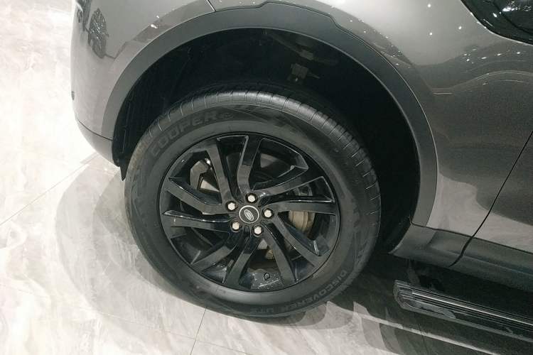 Used Land Rover Discovery 2018 3.0 SC V6 HSE