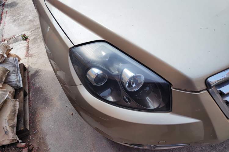 Used Geely Auto GX7 2015 Classic Edition 1.8L Manual Urban Model China V Standard