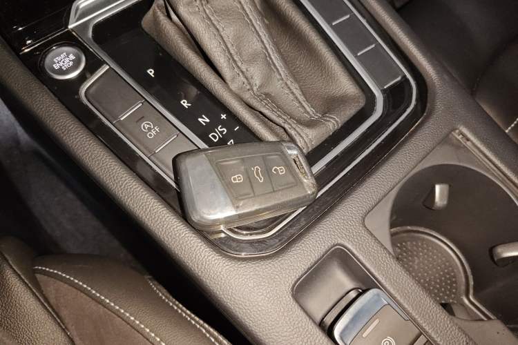 Used Volkswagen Magotan 2020 330TSI DSG Leading Model Vehicle Key